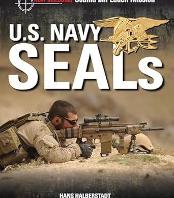 U.S. Navy Seals (Military Power)  by Hans Halberstadt-Paperback
