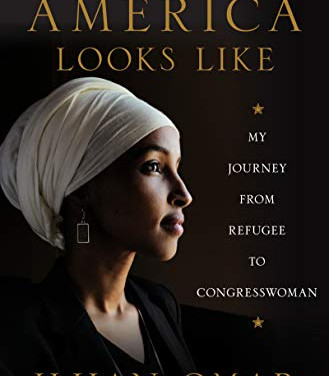 This Is What America Looks Like: My Journey from Refugee to Congresswoman by Ilhan Omar-Paperback