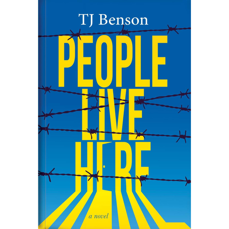 People Live Here by TJ Benson - Paperback 